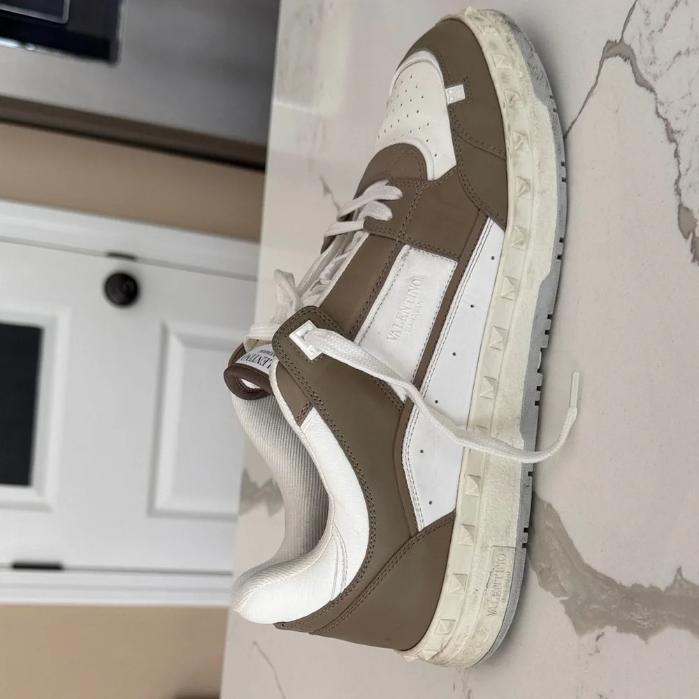 Valentino Garavani Cream and Brown/Green Casual Sneakers Size 10 - Picture 5 of 9
